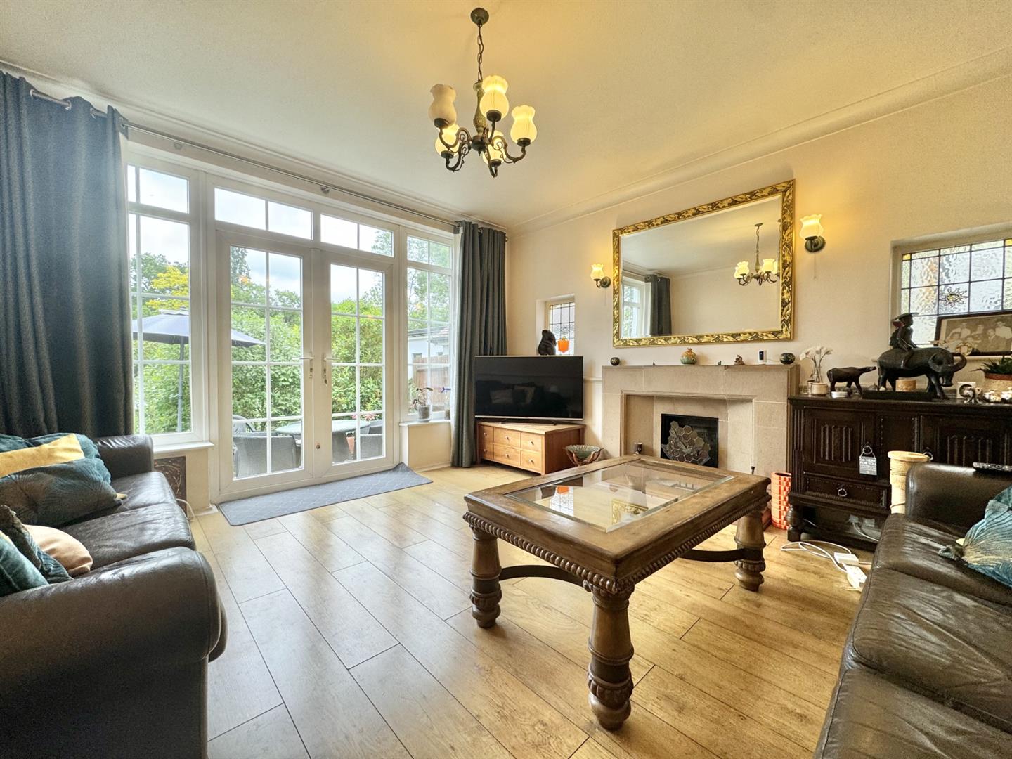 Houndsden Road, Winchmore Hill